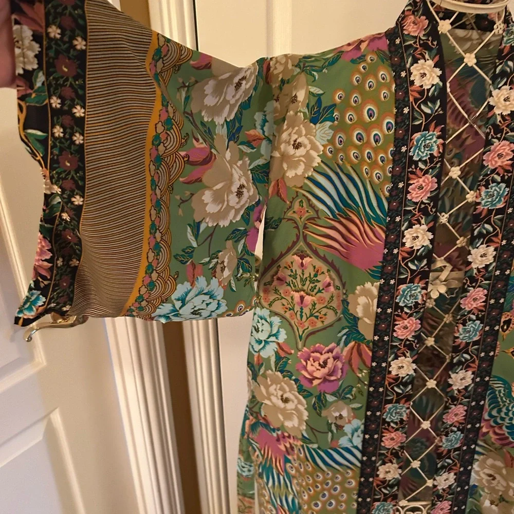 beautiful kimono, one size new - Picture 9 of 11